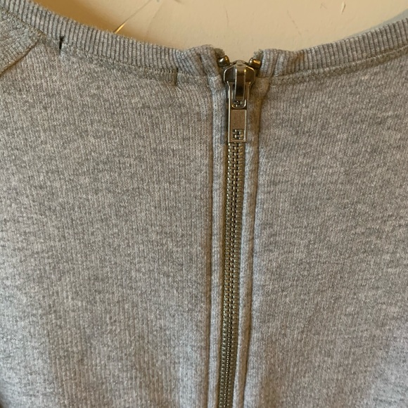 Forever 21 gray sweatshirt size Large. With zipper - Picture 5 of 6